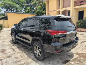New Toyota Fortuner 2025 Black