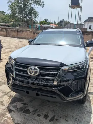 New Toyota Fortuner 2025 Black