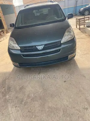 Toyota Sienna 2006 Green