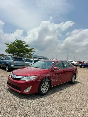 Toyota Camry LE 4dr Sedan (2.5L 4cyl 6A) 2013 Red