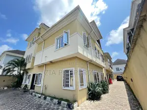 5bdrm Townhouse / Terrace in Sangotedo for rent