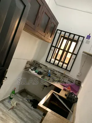 1bdrm Block of Flats in Ewet Housing, Uyo for rent