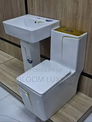Quality England Water Closet 