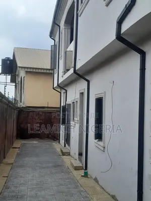 2bdrm Block of Flats in Ajibose, Iju-Ishaga for rent