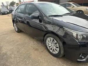 Toyota Corolla 2014 Black