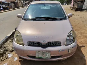 Toyota Yaris 2005 Silver
