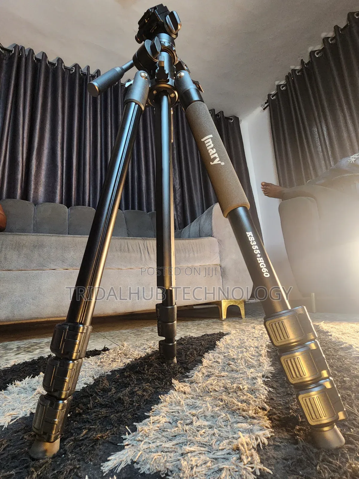 Professional Tripod Stand