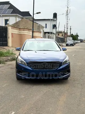 Hyundai Sonata Limited w/Brown Leather 4dr Sedan (2.4L 4cyl 6A) 2015 Blue