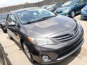 Toyota Corolla 2013 Gray