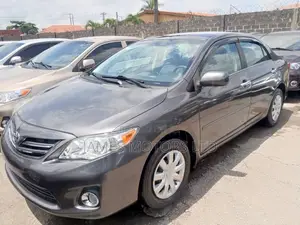 Toyota Corolla 2013 Gray