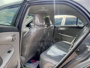 Toyota Corolla 2013 Gray