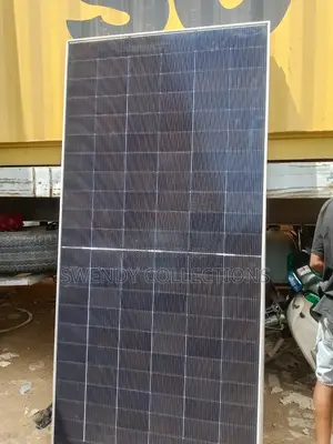 600watts Jinko Solar Panel