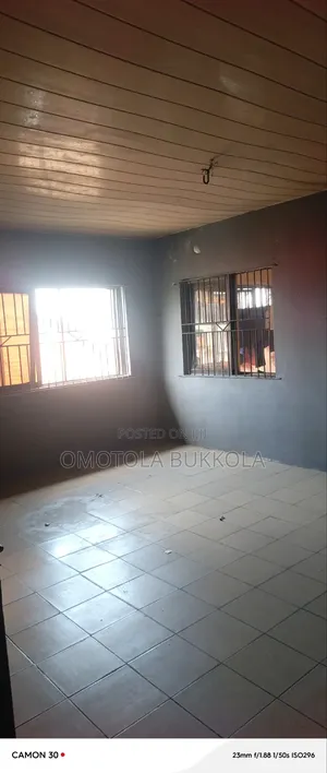 1bdrm Shared Apartment in Idowu Estate, Ado / Ajah for rent
