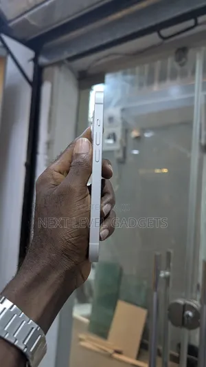Apple iPhone 14 128 GB White