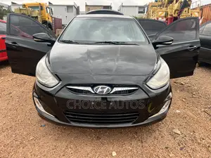 Hyundai Accent 2012 Black