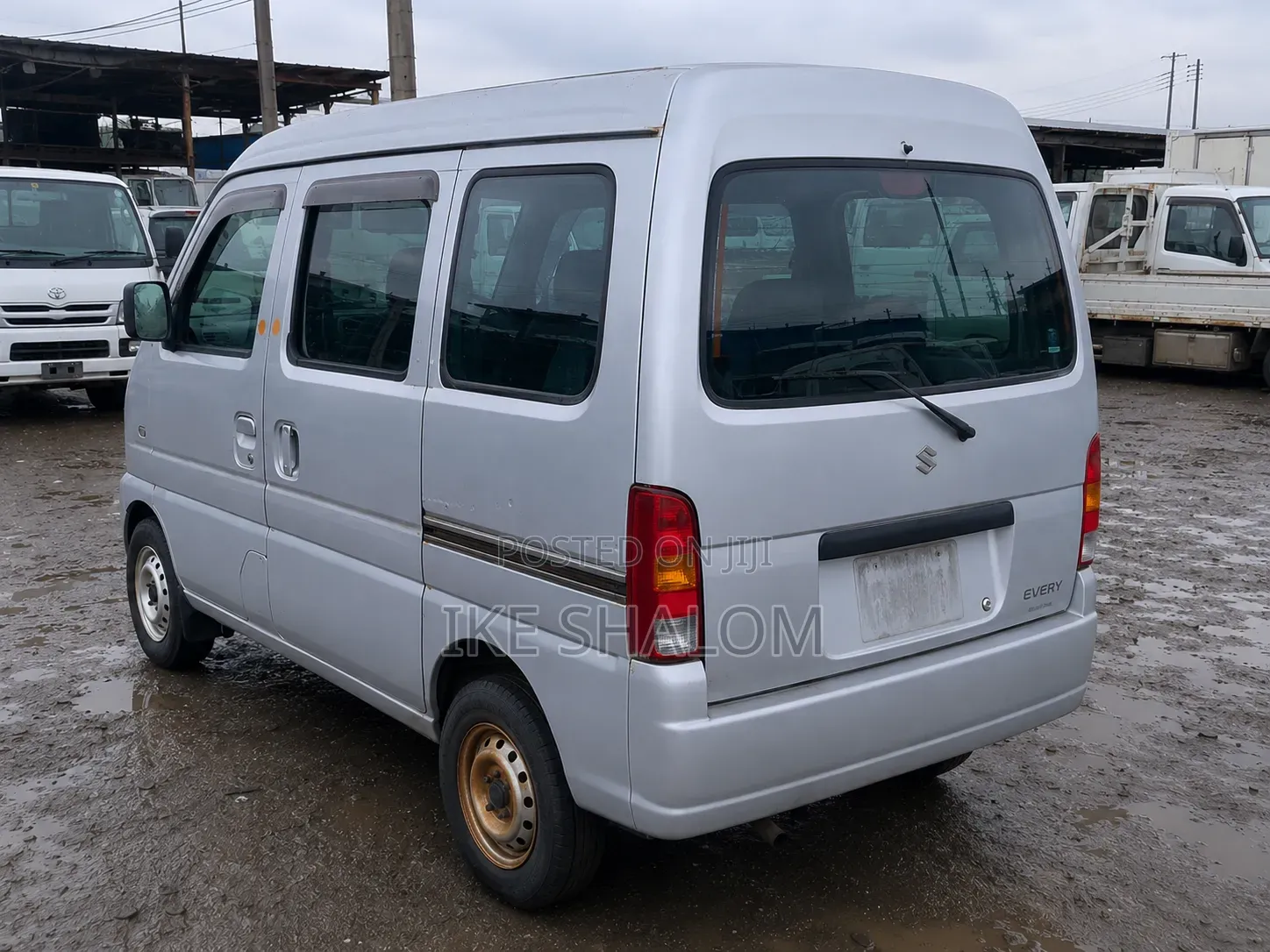 Suzuki Every 2010 Silver
