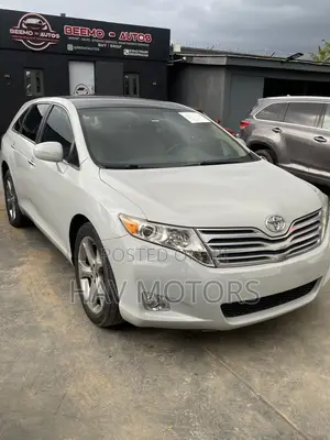 Toyota Venza XLE 2009