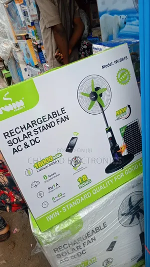 Original Iwin Rechargeable Fan 18 Inches With Solar Panel