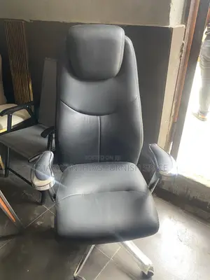  Executive Office Chair