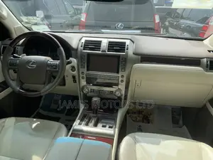 Lexus GX 2015 Gray