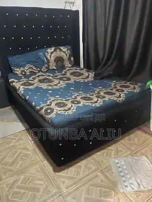 4 and Half by 6 Bedframe