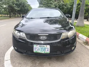 Kia Cerato 2010 Black