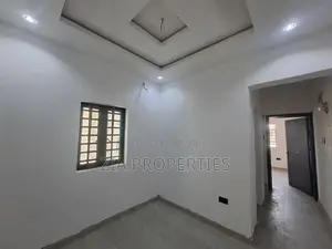 1bdrm Apartment in Shomolu for rent