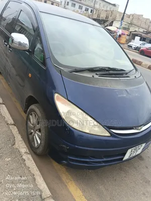 Toyota Previa 2008 Blue