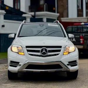 Mercedes-Benz GLK-Class 350 4MATIC 2014 White