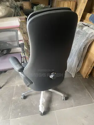  Executive Luxury Office Chair