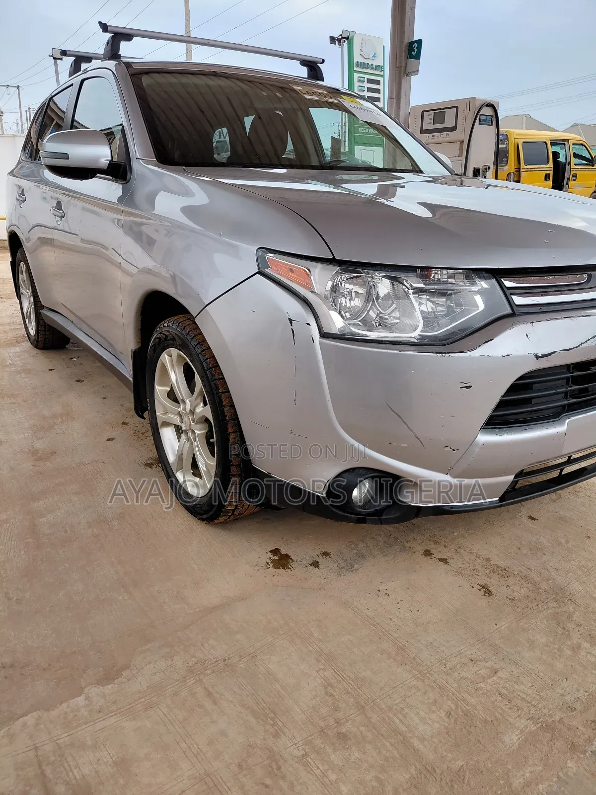 Mitsubishi Outlander 2014 Silver