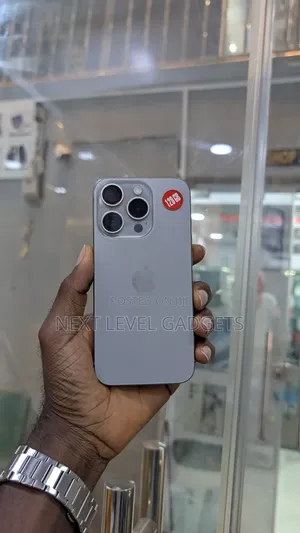 Apple iPhone 15 Pro 128 GB Gray