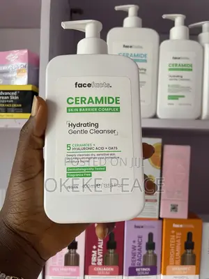 Ceramide Hydrating/Blemish Facewash