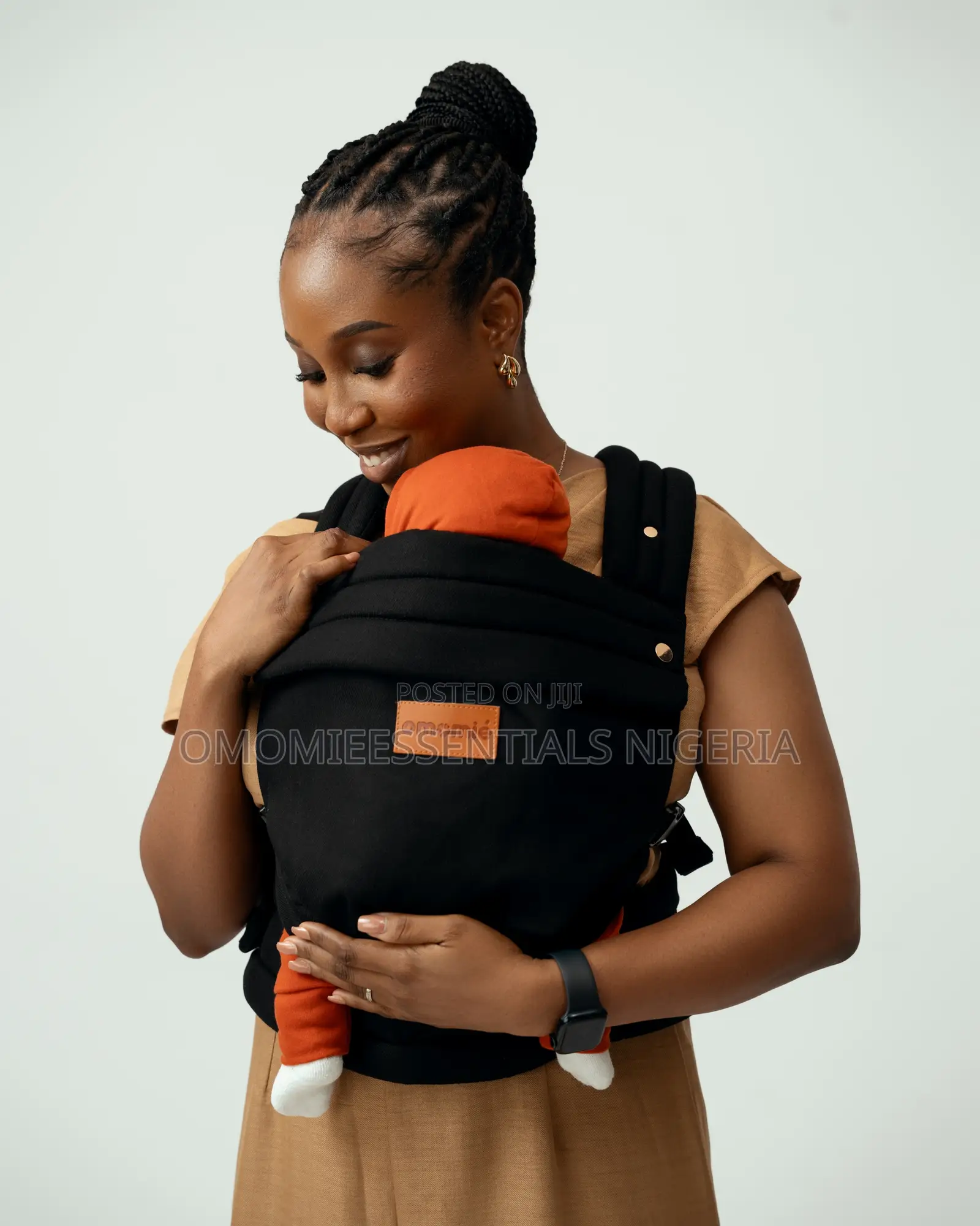 Omomie Zuri Baby Carrier Black