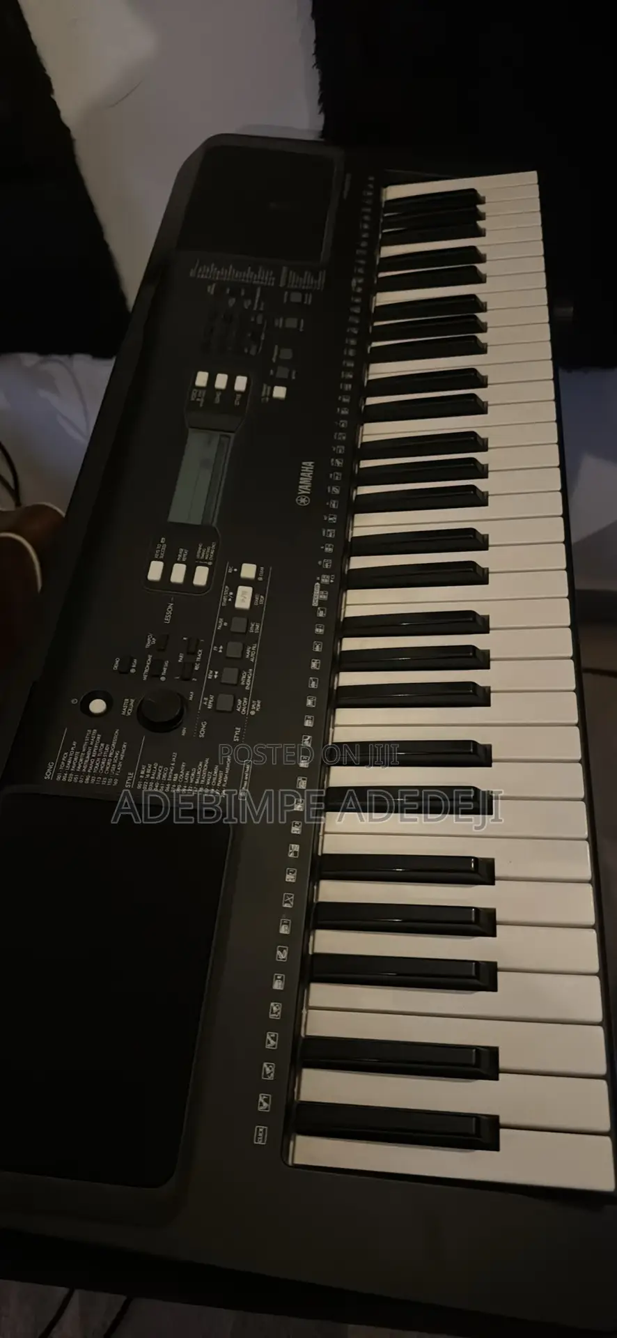 Electric Keyboard