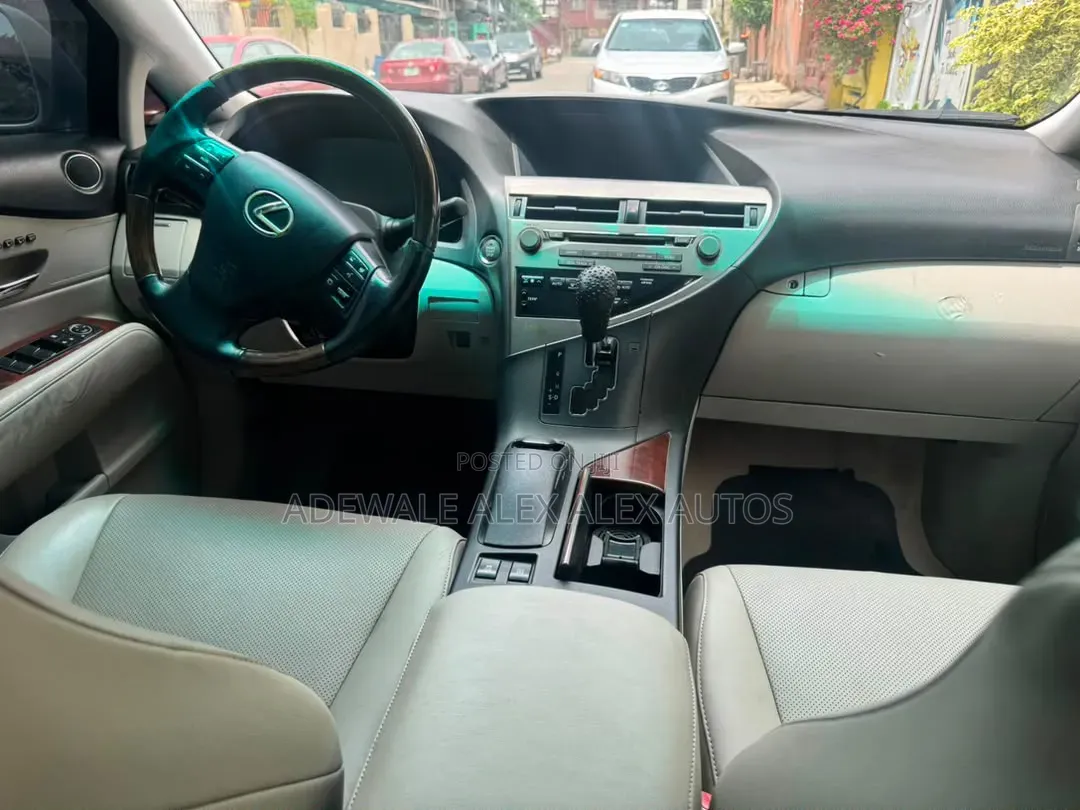 Lexus RX 2010 Silver
