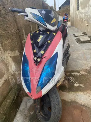 SYM Symnh 2020 White