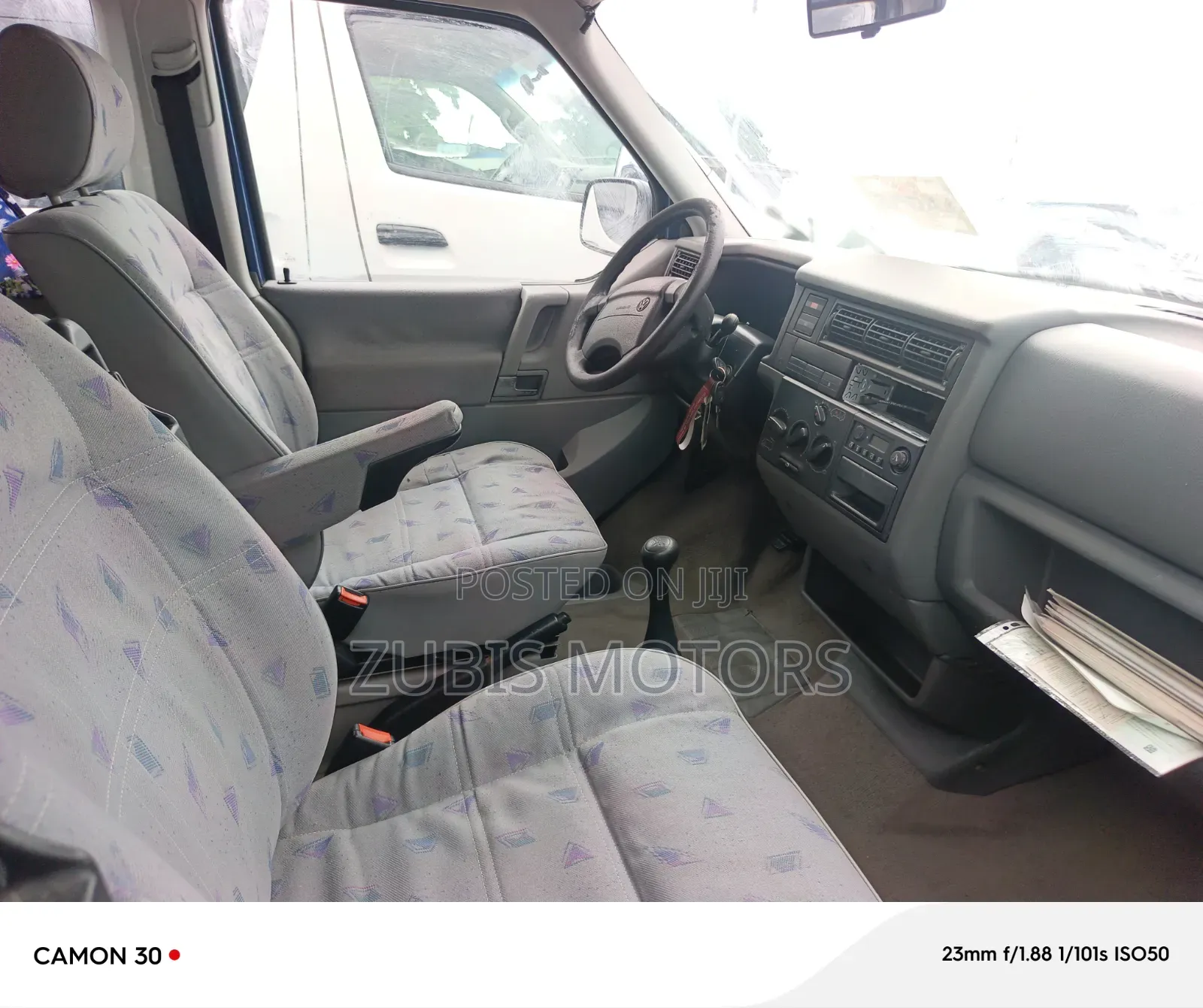 Volkswagen Transporter 2005 Blue
