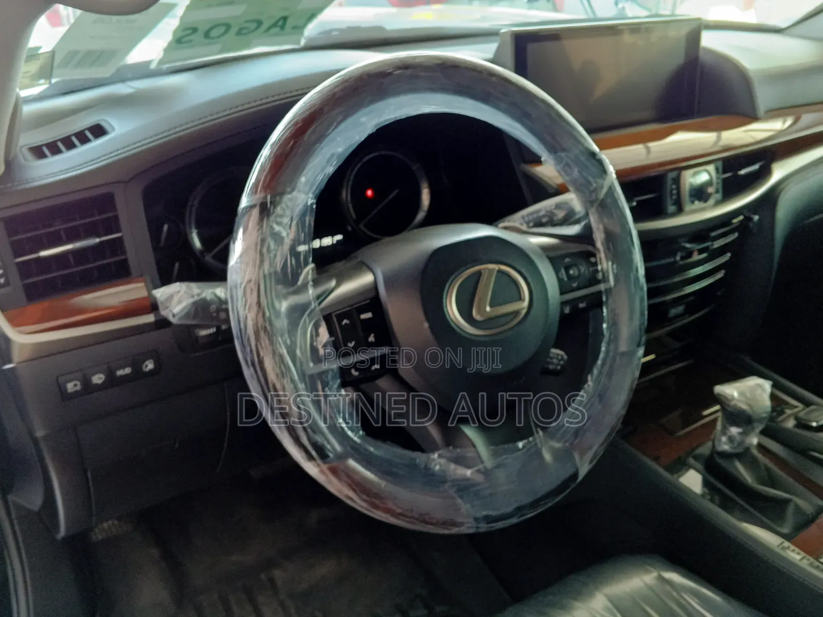 Lexus LX 2018 Black