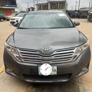 Toyota Venza 2010 Gray