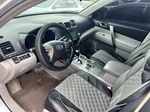 Toyota Highlander 2008 Silver