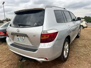 Toyota Highlander 2008 Silver