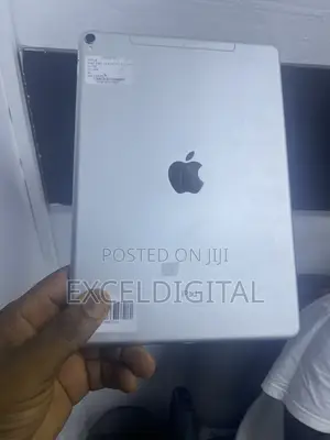 Apple iPad Pro 10.5 (2017) 512 GB White