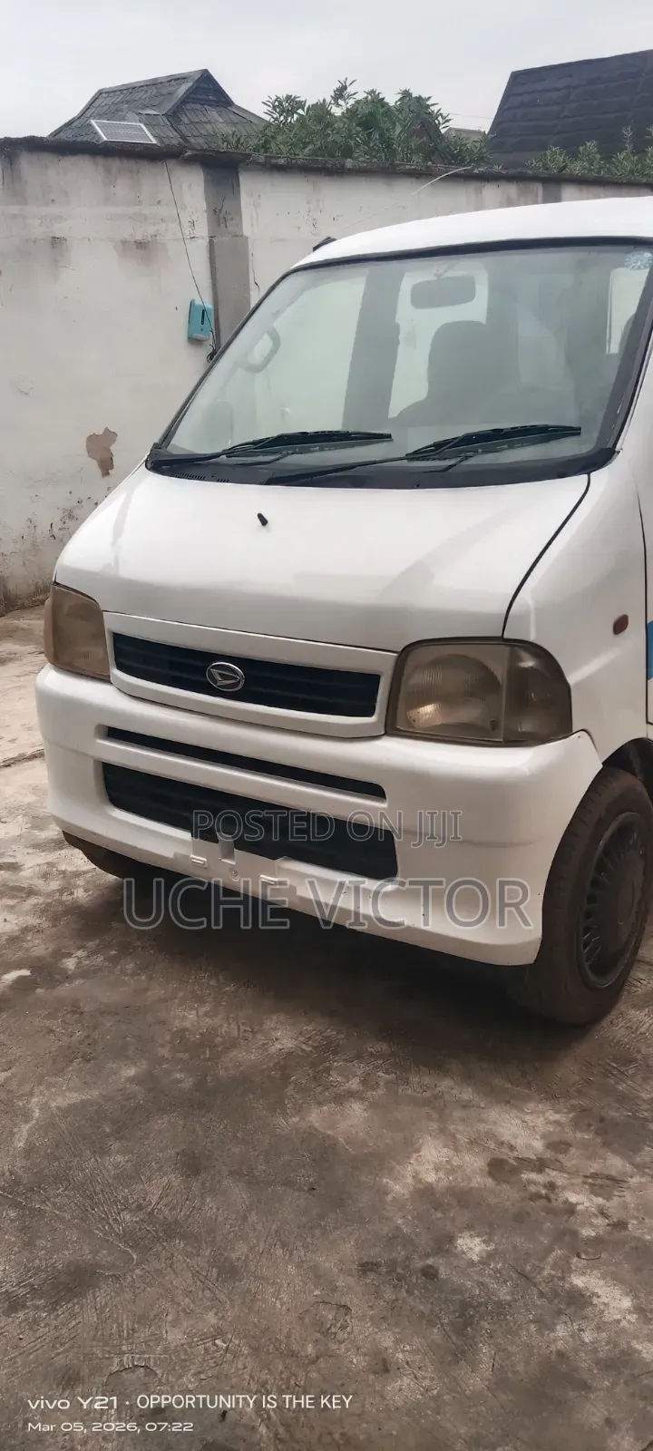 Daihatsu Atrai 2002 White