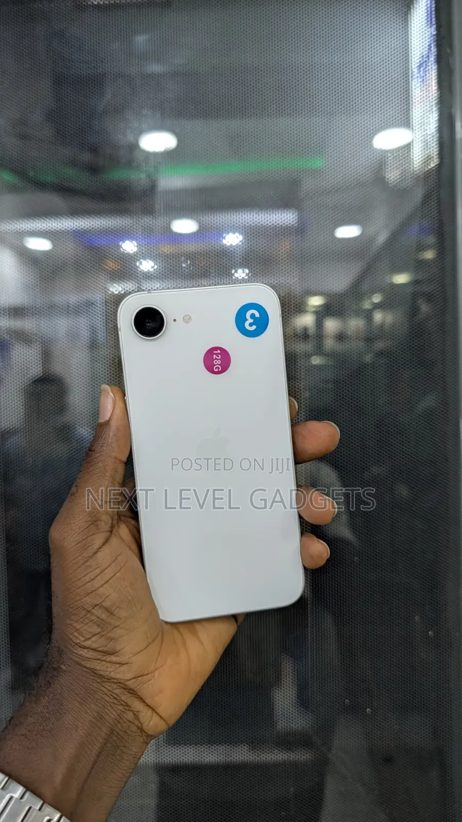 Apple iPhone 16e 128 GB White