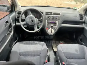 Honda Civic 2004 Silver