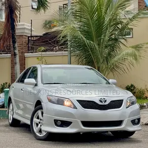 Toyota Camry 2.4 SE Automatic 2008 Silver