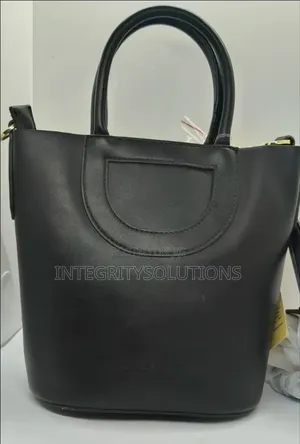 Handbag,L'alpina Black Leather Handbag