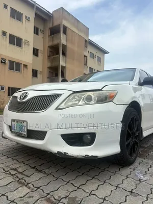Toyota Camry 2010 White