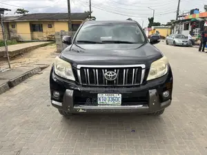 Toyota Land Cruiser Prado 2.7 i 2011 Black